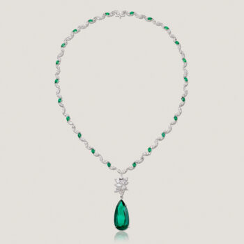 natural emerald and diamond necklace